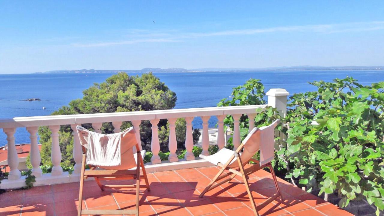 Breathtaking Costabrava Seaview Apartment 5M Beach - Casa Artevida Roses Zewnętrze zdjęcie